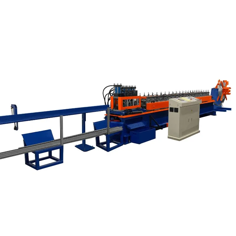 เครื่องขึ้นรูปม้วน Unistrut อัตโนมัติ